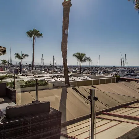 First Line P. Banus Sleeps 4